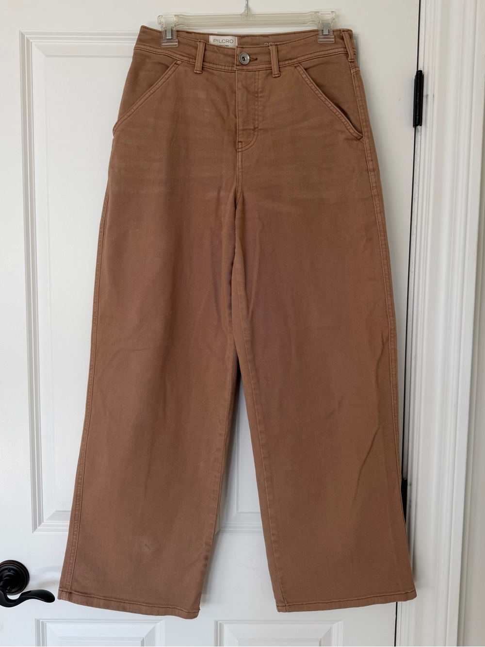 Pilcro The Mason High-Rise Relaxed Gaucho Ankle Pants in Carob Brown, size 26